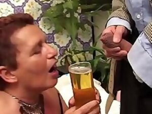 Mature whore Carla drinking piss, XXX fetish 70s